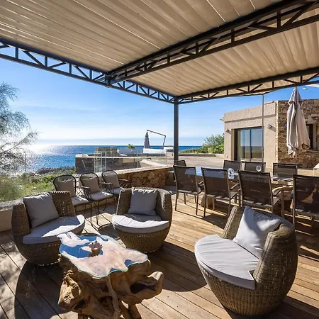 Villa In Gated Community Of La Reserve Ramatuelle